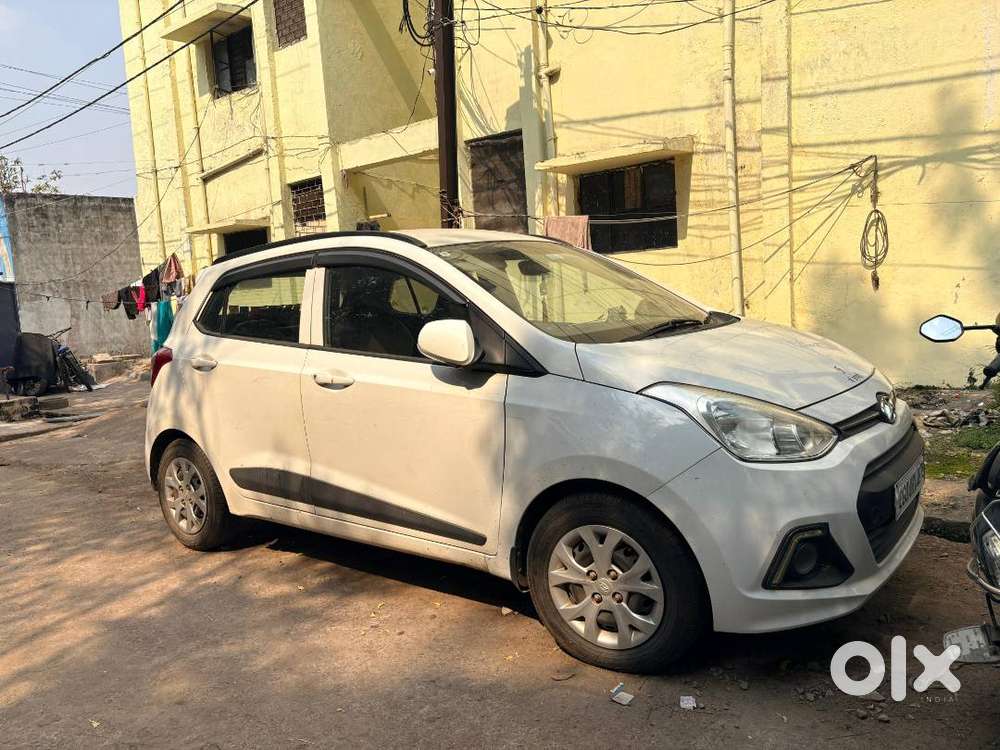 Grand I10 2nd Top 2015 Model Petrol 1st Owner
