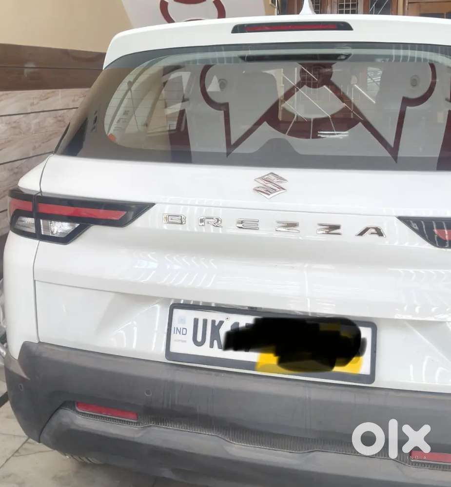 Maruti Brezza Vxi For Sale Only 4100km Running New Showroom Condition.