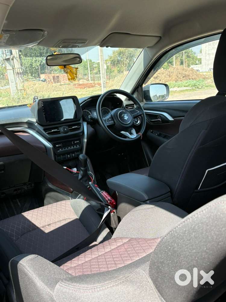 Maruti Suzuki Grand Vitara 2025 Petrol 7000 Km Driven