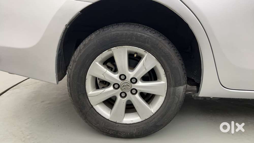 Toyota Corolla Altis 1.8 G, 2015, Petrol