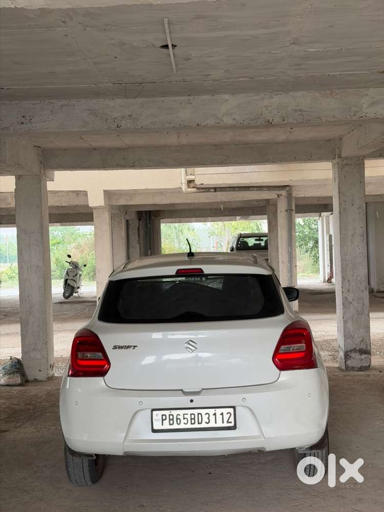 Maruti Swift Petrol 2022