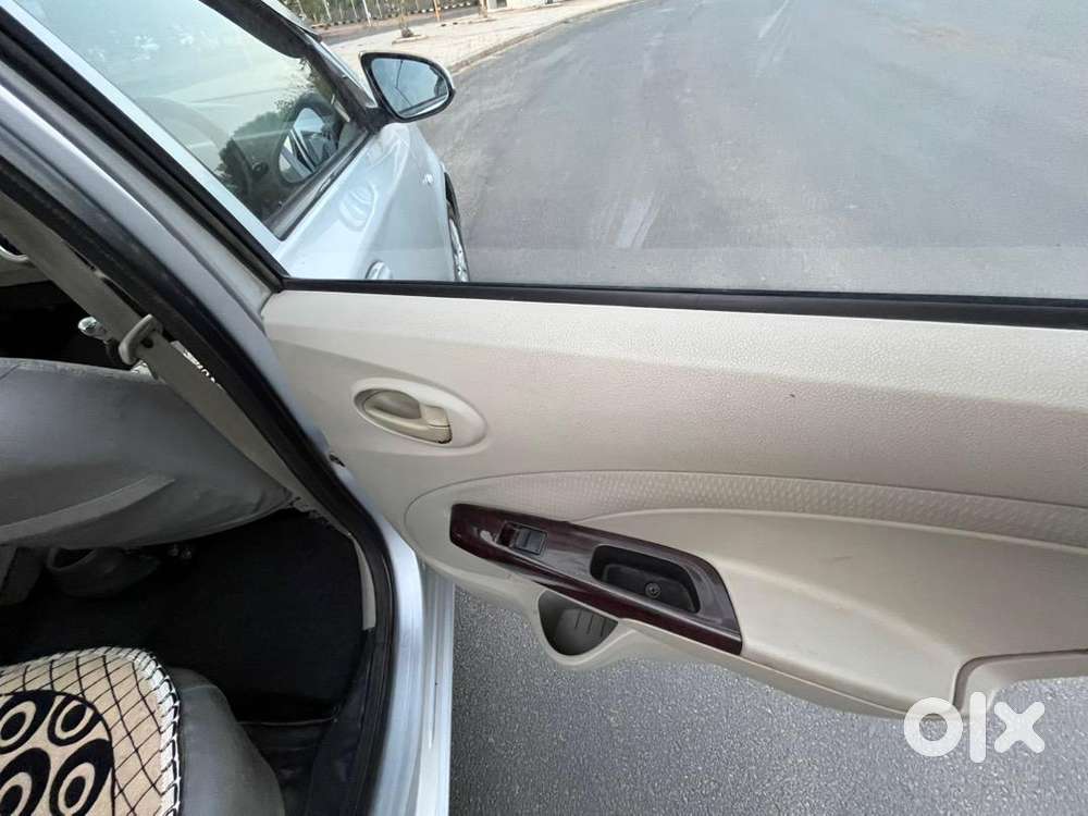 Toyota Etios Cng, Kilometers With Company Record