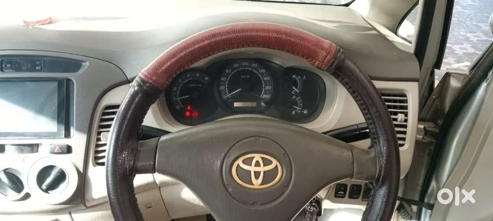 Toyota Innova 2009