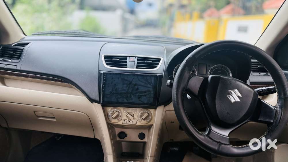 Maruti Suzuki Swift Dzire 1.2 Vxi Bsiv, 2014, Petrol