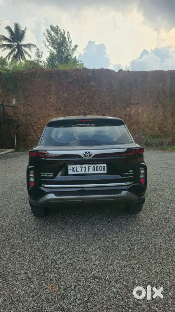 Toyota Urban Cruiser 2023 Hyryder Drive