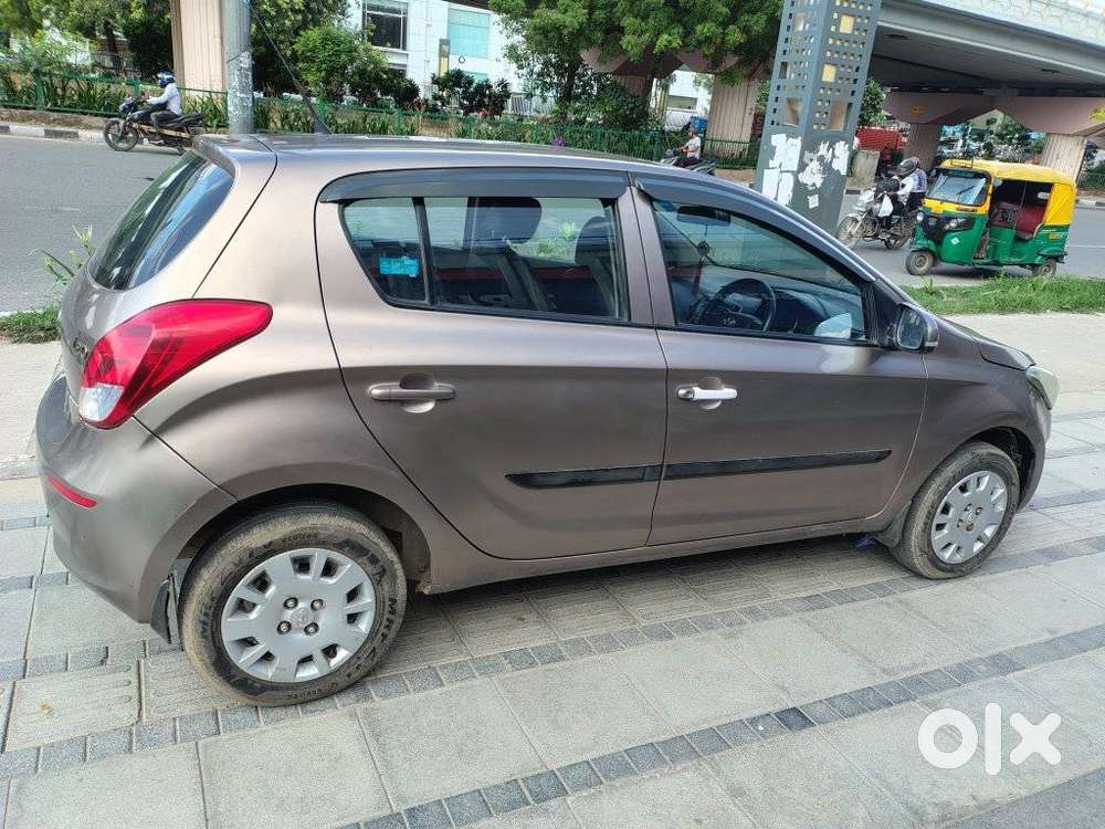 Hyundai I20 2012-2014 Magna Optional 1.2, 2014, Cng & Hybrids