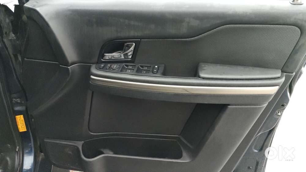 Tata Hexa 2.2 Xta 4x2 7 Str, 2017, Diesel
