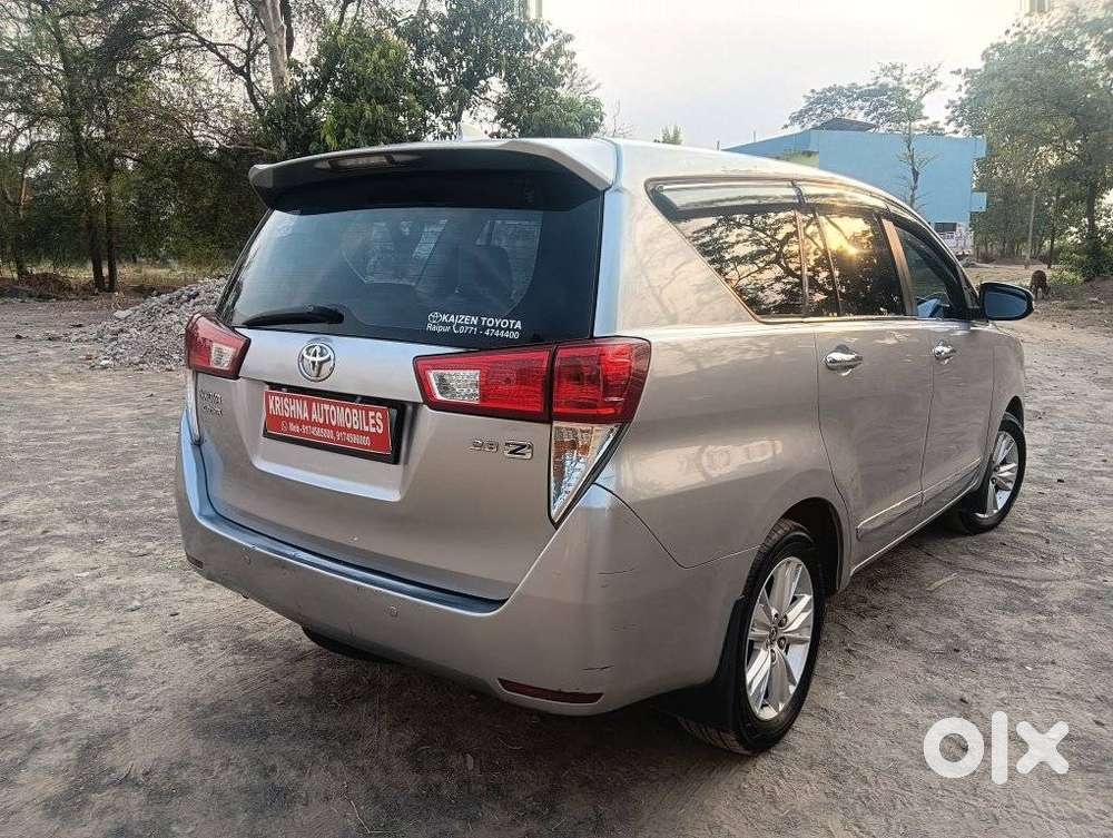 Toyota Innova Crysta 2.8 Z, 2016, Diesel