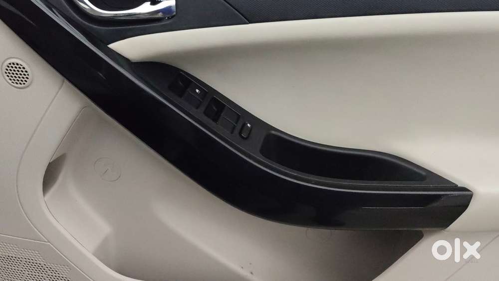 Tata Nexon 1.2 Revotron Xz Plus Premium, 2022, Petrol