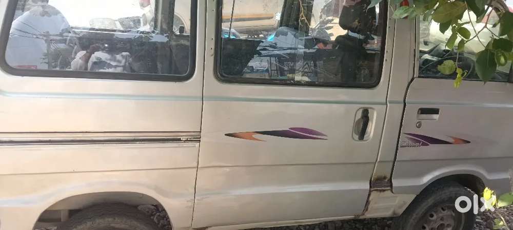 Maruti Suzuki Omni 2013