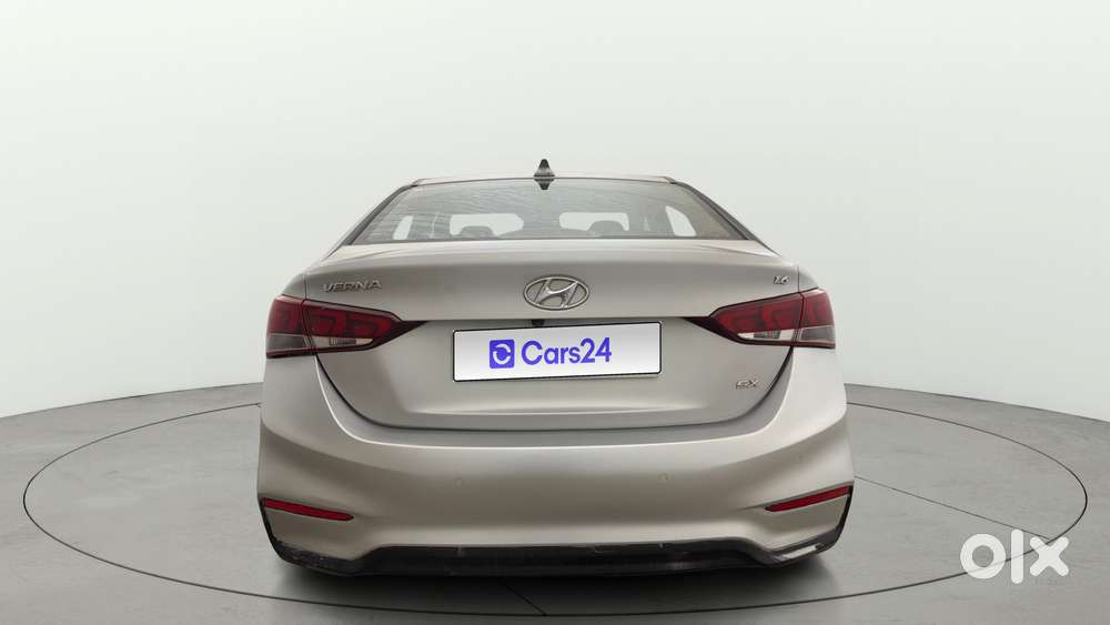 Hyundai Verna 1.6 Vtvt Sx, 2018, Petrol