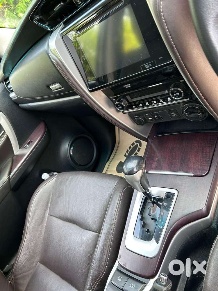 Toyota Fortuner 2016 Showroom Maintained