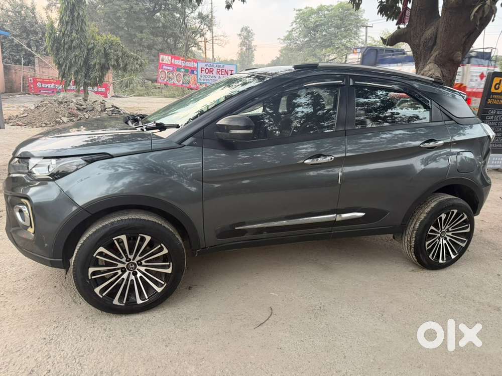 Tata Nexon Petrol 2023