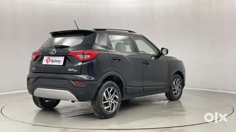 Mahindra Xuv300 W8 Option, 2022, Petrol