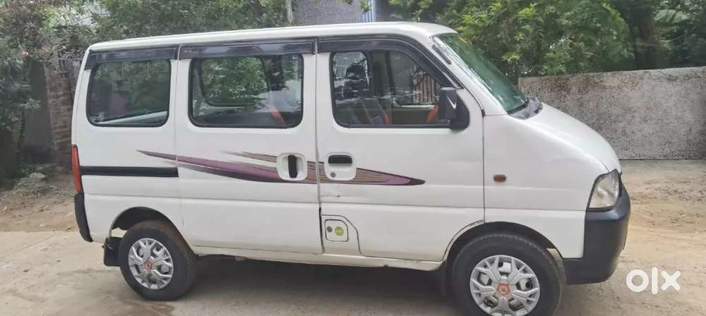 Maruti Suzuki Eeco 2017