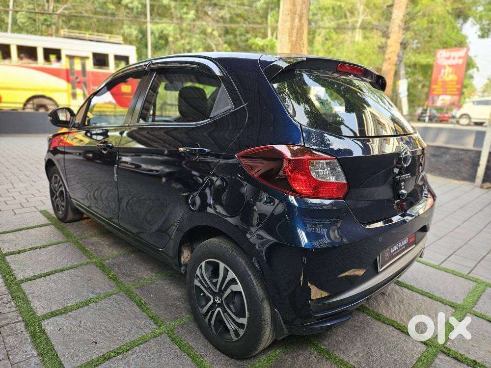 Tata Tiago 1.2 Revotron Xt Rhythm, 2022, Petrol