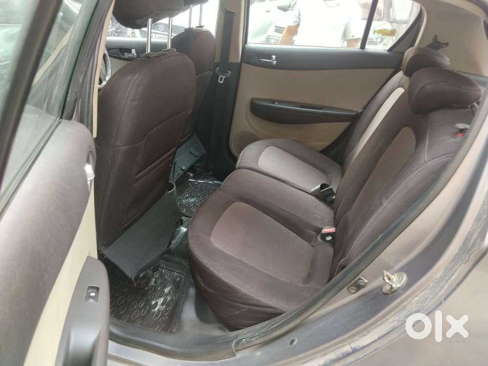 Hyundai I20 Sportz 1.2 Bs-iv, 2014, Petrol