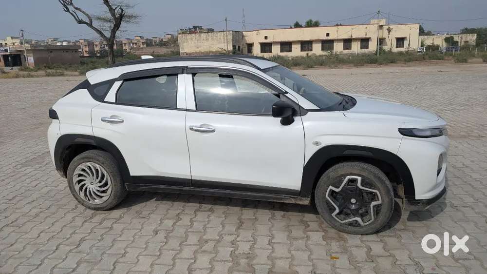 Maruti Suzuki Fronx Sigma 2024