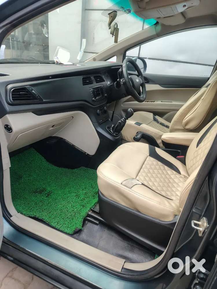Mahindra Marazzo 1.5 M4 Plus 2018