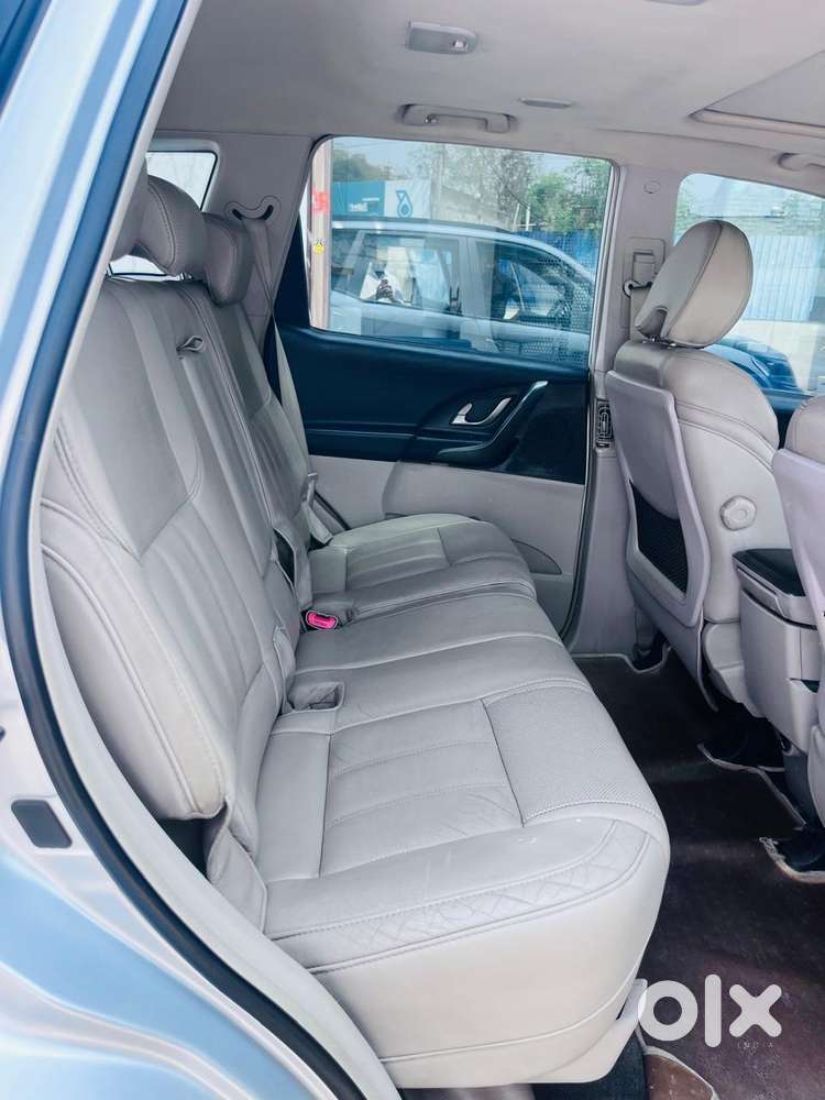 Mahindra Xuv500 W10 At, 2017, Diesel