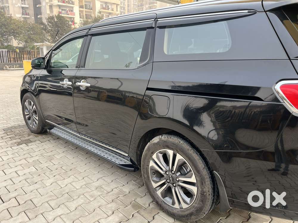 Kia Carnival Limousine Plus 7 Str, 2022, Diesel