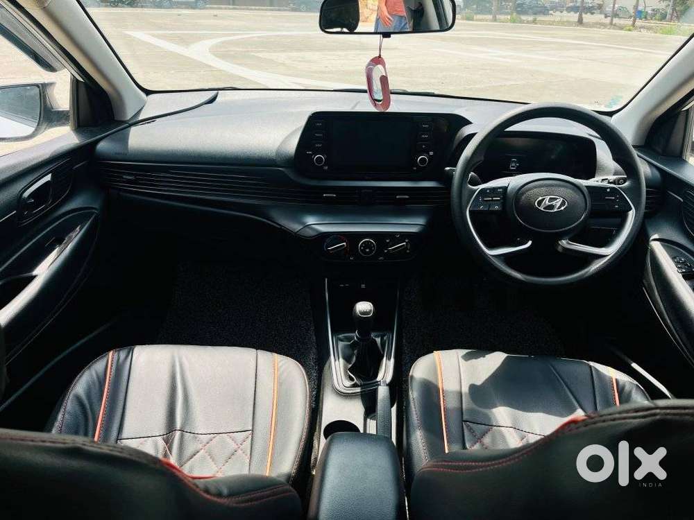 Hyundai I20 Sportz 1.2 Mt Dual Tone, 2021, Petrol
