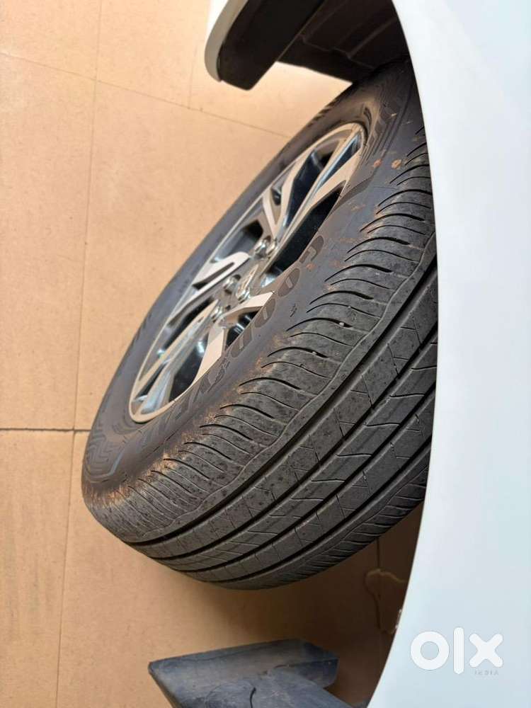 Toyota Innova Crysta 2021 Diesel Well Maintained