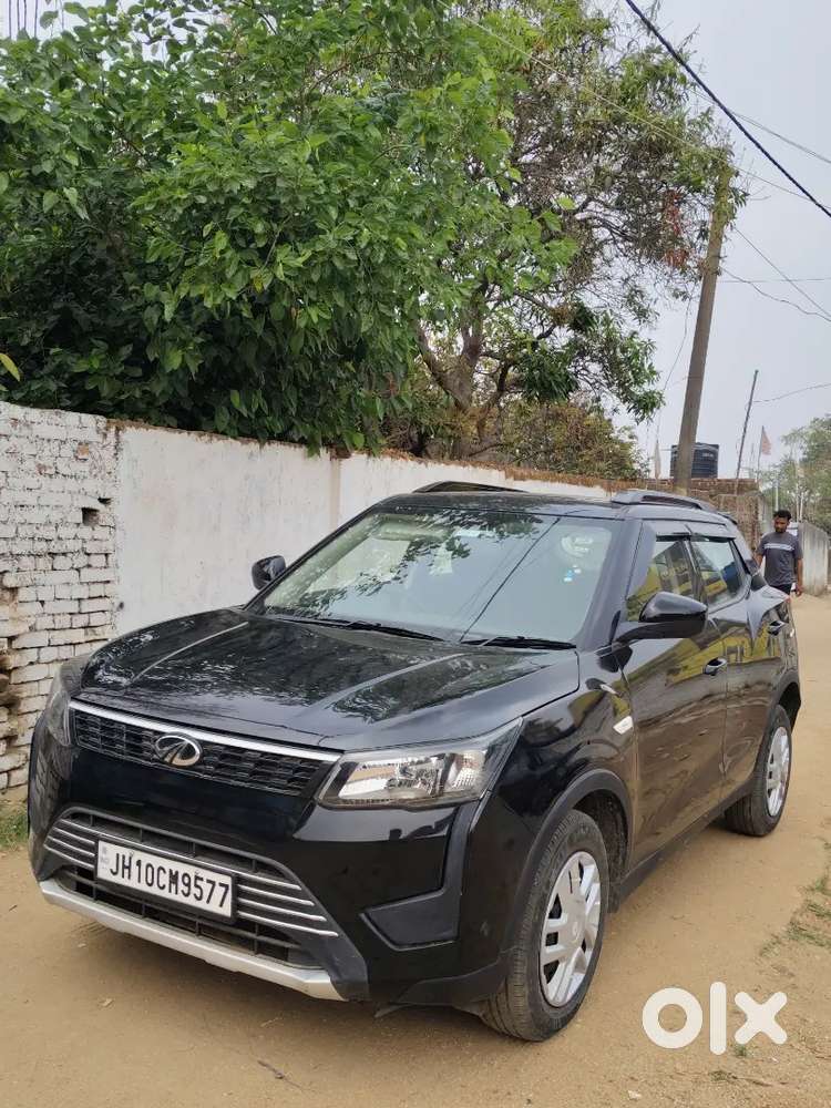 Mahindra Xuv300 2022 Diesel 23879 Km Driven