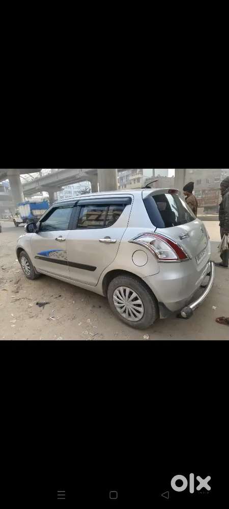 Maruti Suzuki Swift 2012