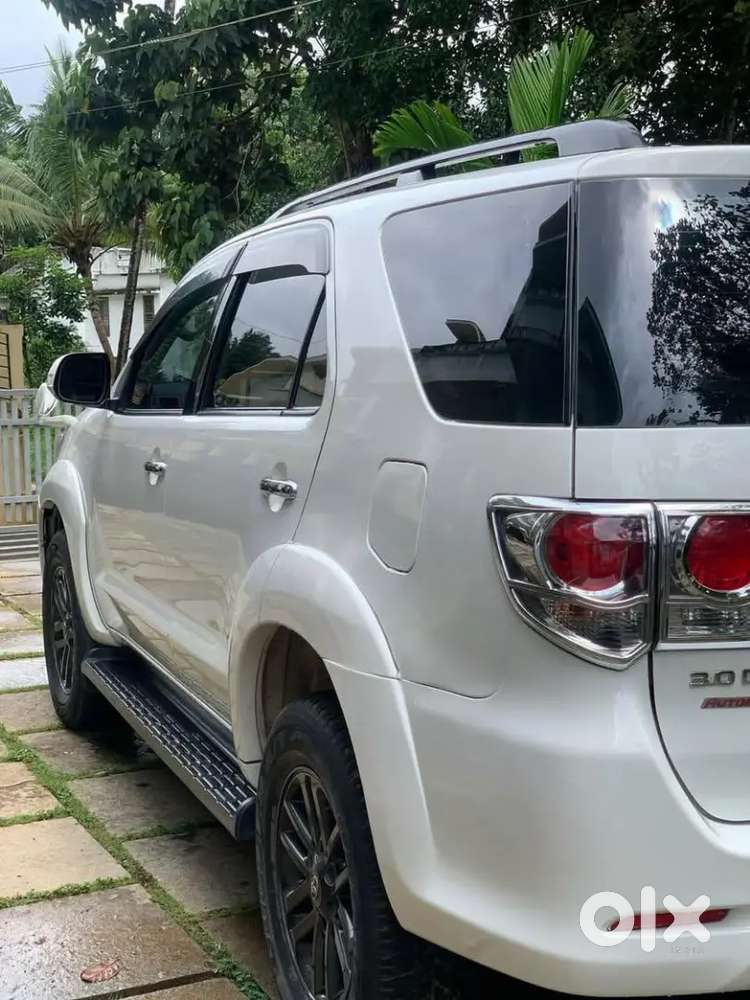Toyota Fortuner 3.0 Diesel 2014