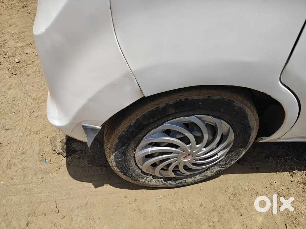Car 24 Or Spinny Wale Msg Na Kare