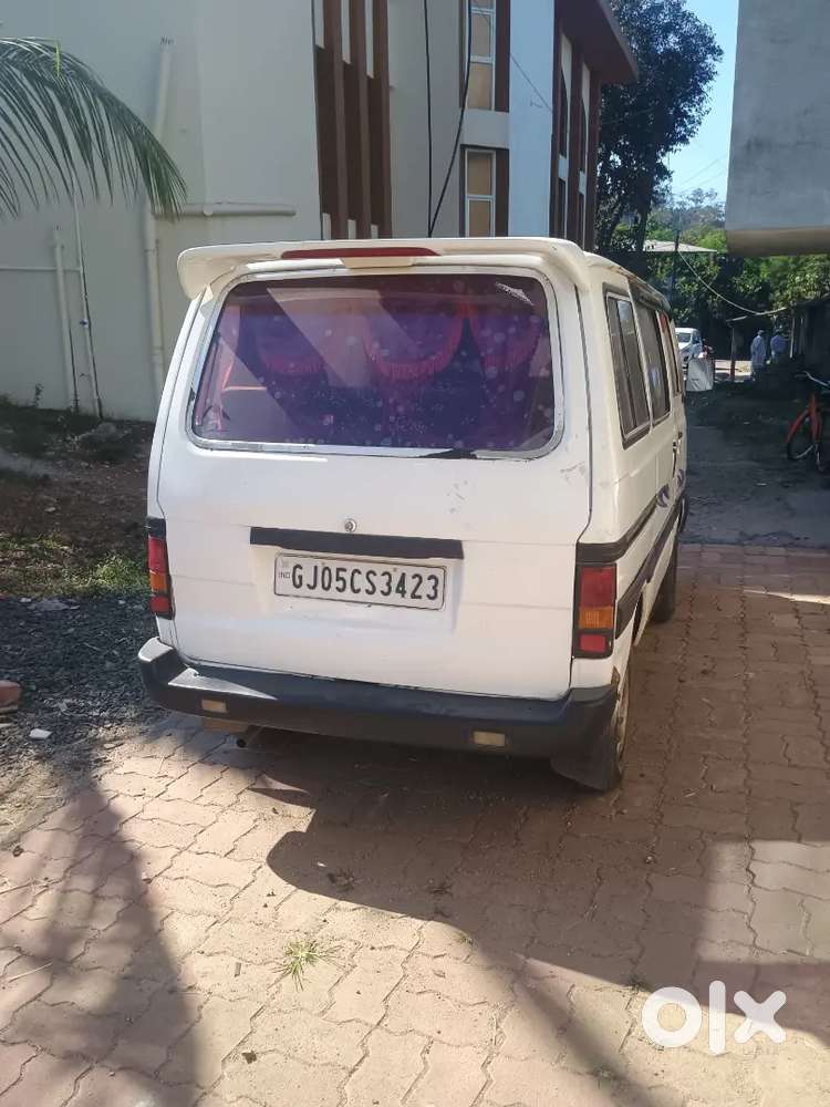 Maruti Suzuki Omni 2012