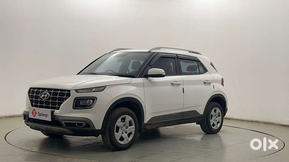 Hyundai Venue 1.2 S Plus, 2021, Petrol