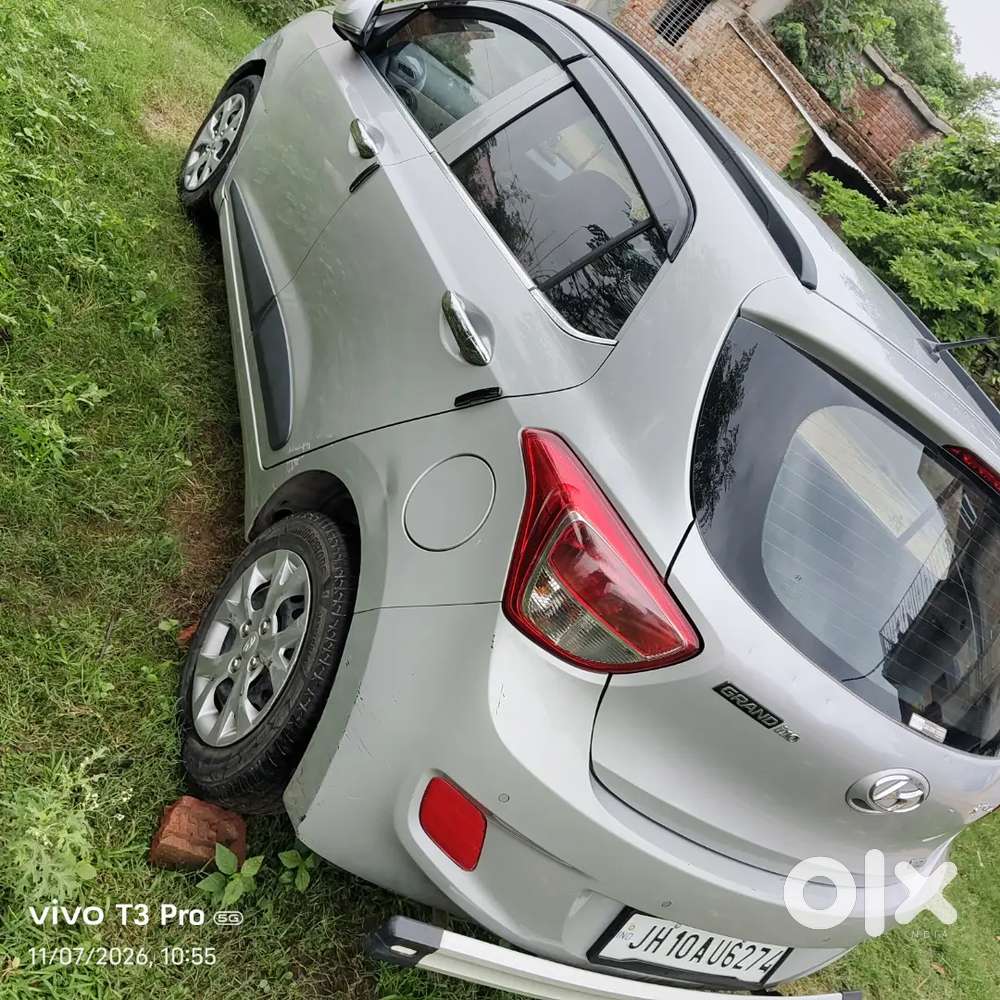 Hyundai Grand I10 Sportz 2015 Km Driven