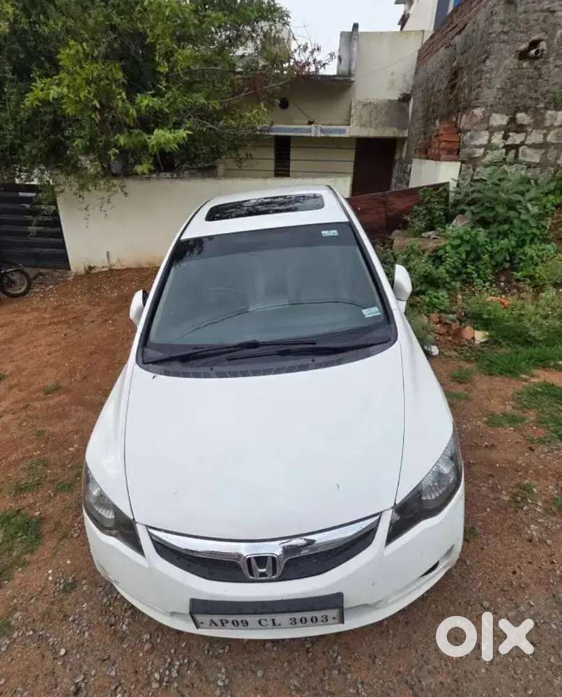Honda Civic 2012 Cng & Hybrids 86900 Km Driven