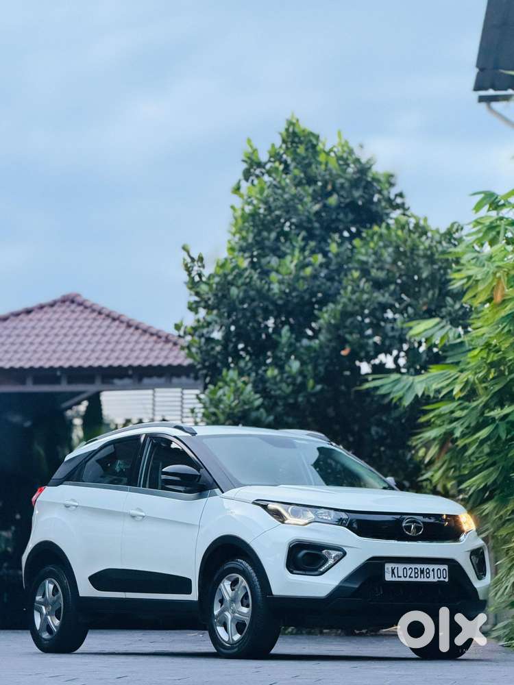Tata Nexon 1.2 Revotron Xma Amt, 2020, Petrol