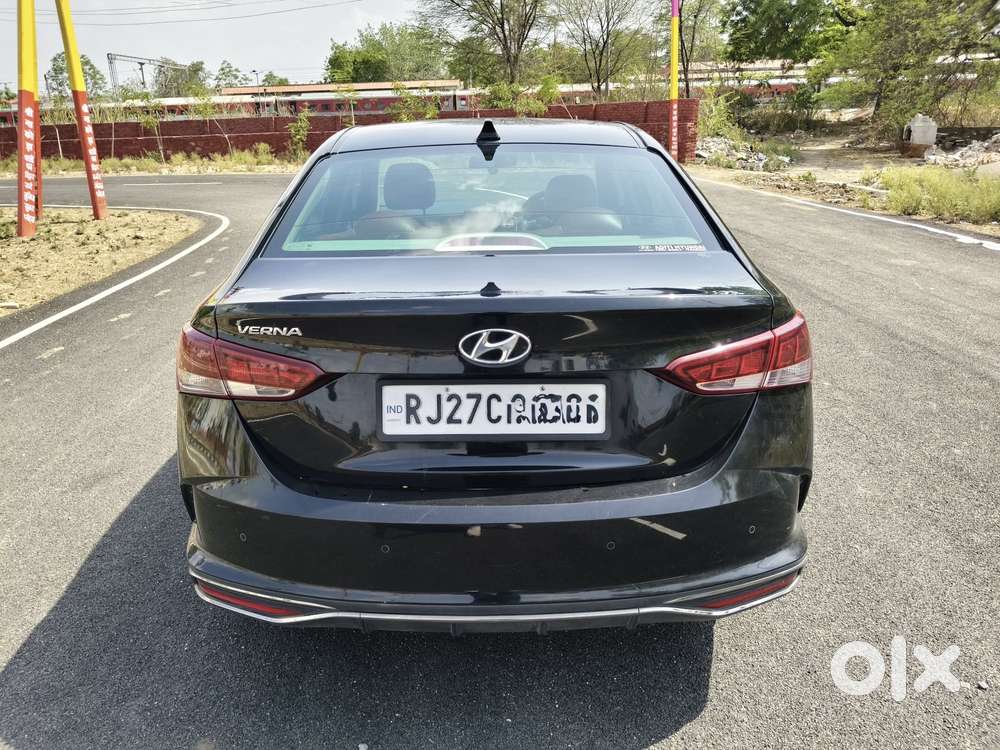 Hyundai Verna 1.5 Sx Diesel Mt, 2022, Diesel