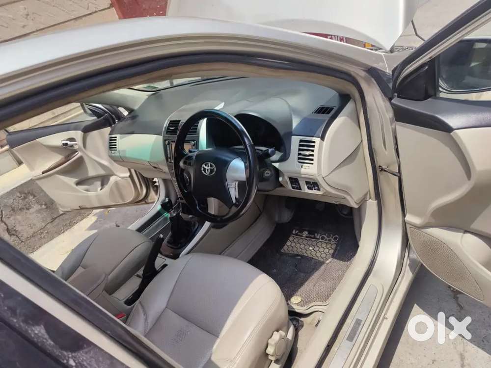 Toyota Corolla Altis 2012 Model Limited Editions