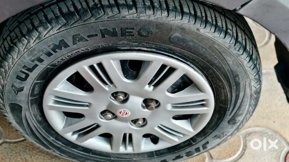 Hyundai I10 Sportz 2010 Petrol Manual 2032 Paper Ok
