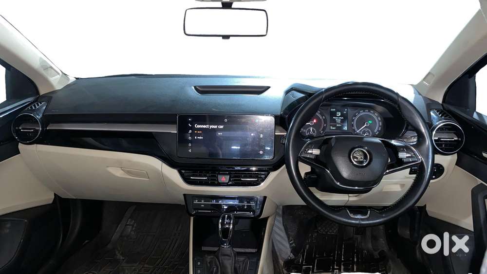 Skoda Slavia 1.0 Ambition Tsi At, 2022, Petrol