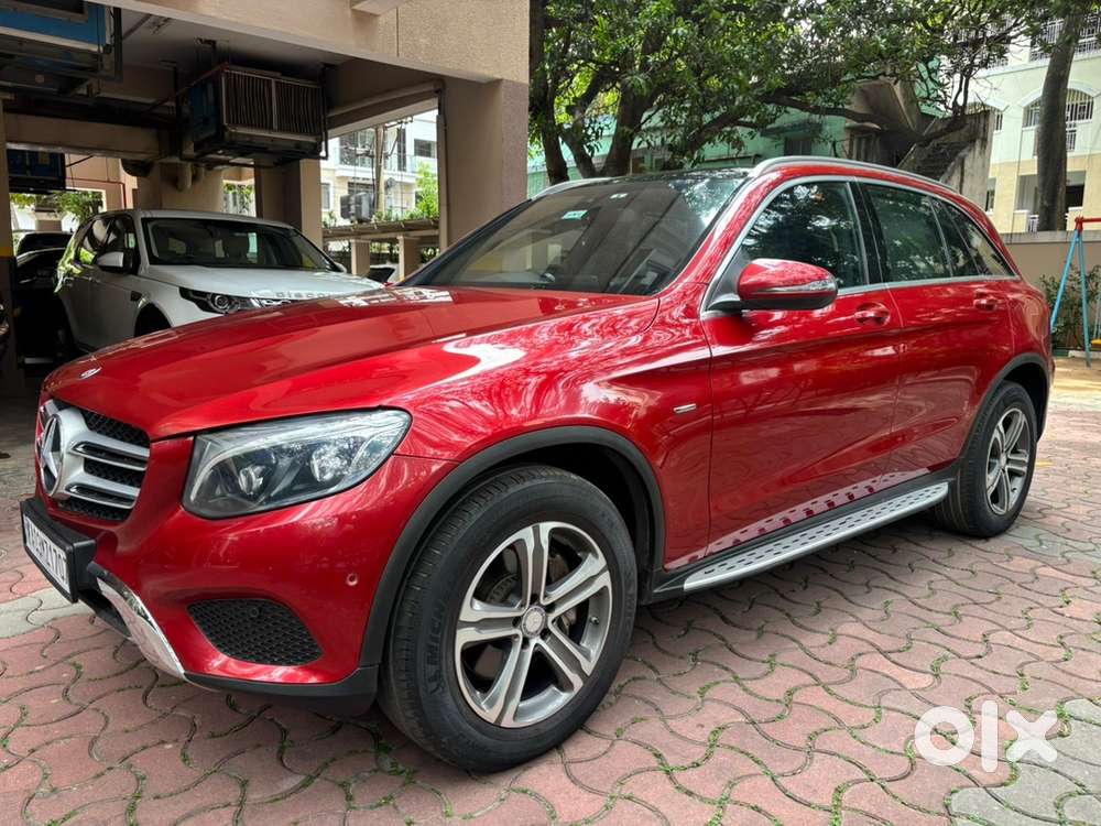 Mercedes Benz Glc-220d 4matic Diesel 2017 Avant-garde Single Owner
