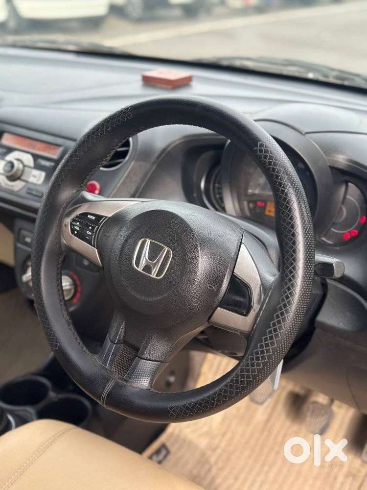 Honda Brio, 2015, Petrol