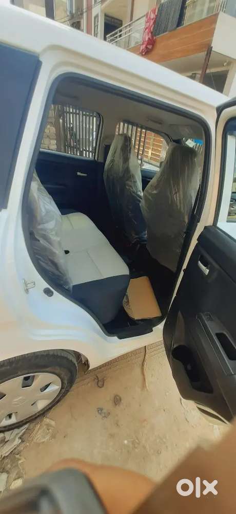 Maruti Suzuki Wagon R 2024 Cng & Hybrids 50000 Km Driven