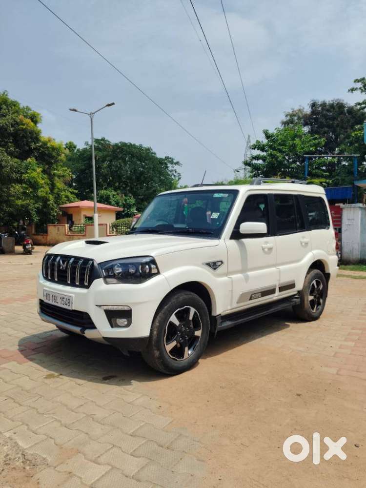 Mahindra Scorpio Classic 2.2 S 11 Mt 7 Str, 2023, Diesel