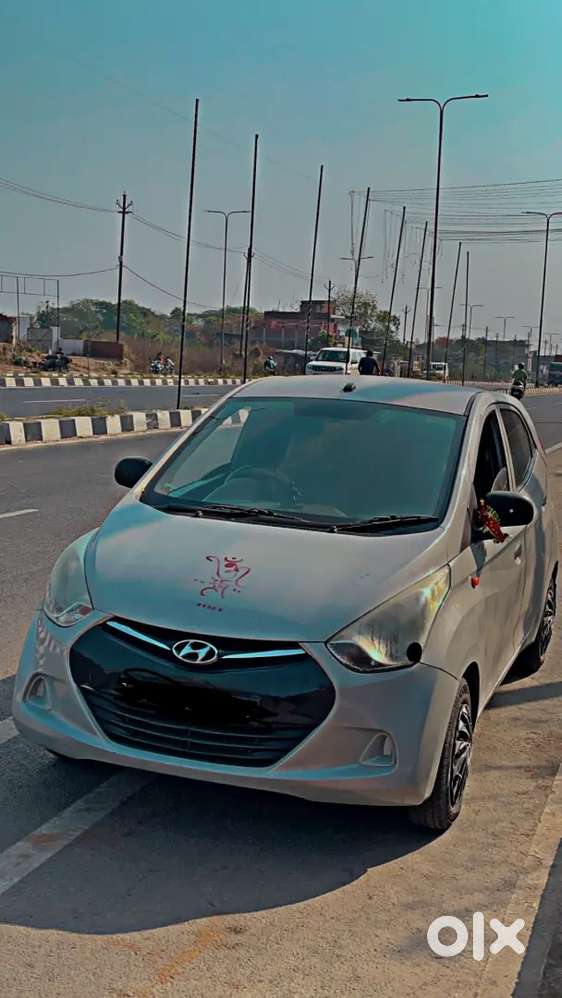 Hyundai Eon 2012 Petrol Well Maintained