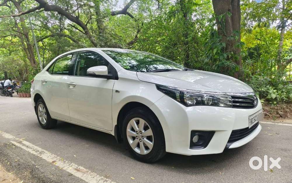Toyota Corolla Altis G At, 2016, Petrol