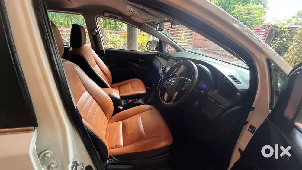 Toyota Innova Crysta 2017 Diesel Manual