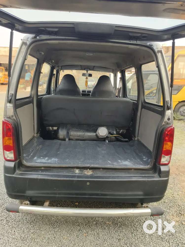 Maruti Suzuki Eeco 2014 Modl Petrol And Lpg .ac.5setr.km82000