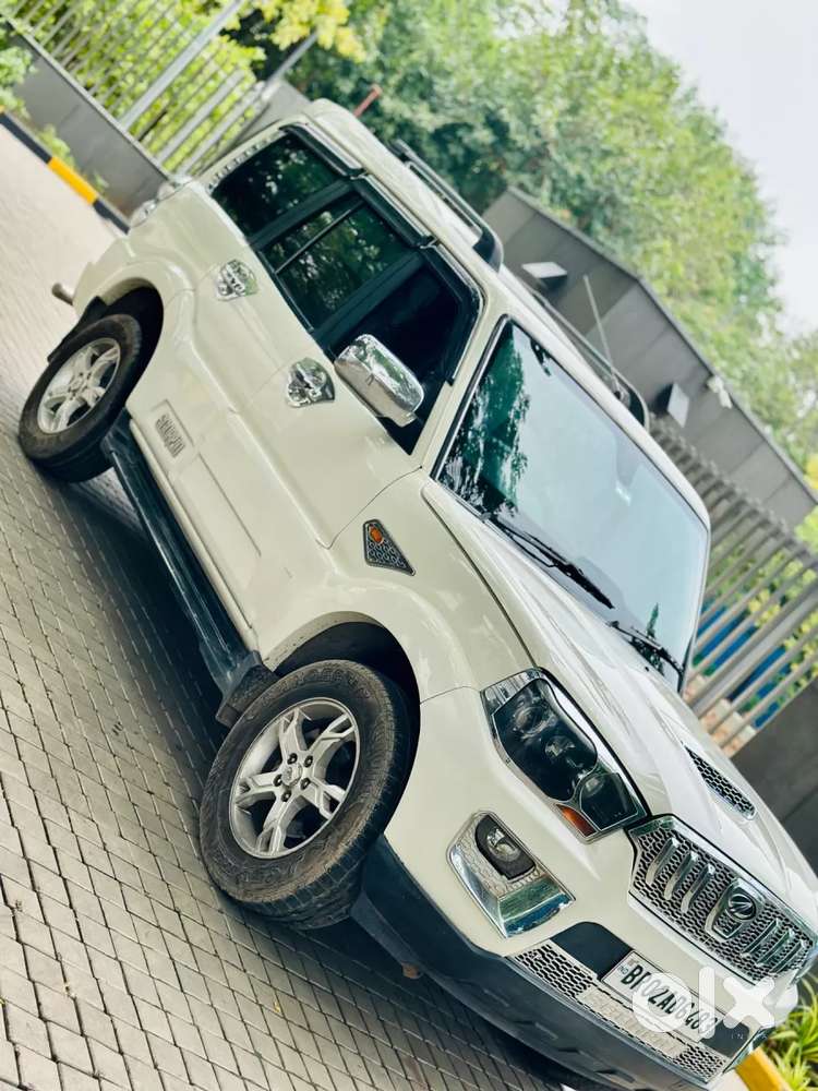 Mahindra Scorpio S10, 2016, Diesel
