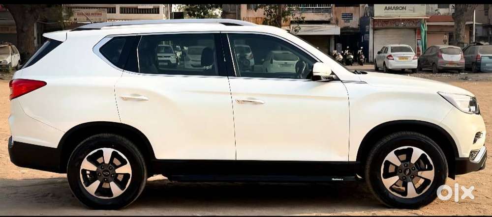 Mahindra Alturas G4 4x2 At, 2020, Diesel